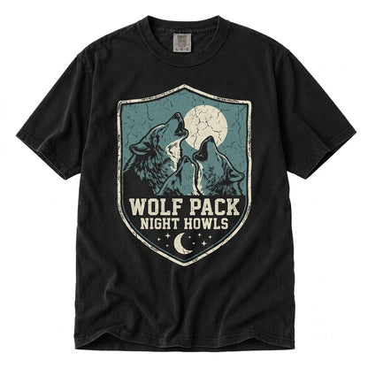 Howling Wolf Moon Graphic Vintage Wildlife Nature Lover Apparel Gift Unisex TShirt
