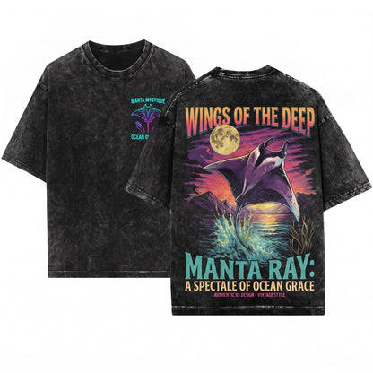 Vintage Manta Ray Ocean Night Sky Wildlife Aesthetic Graphic Gift Unisex Wash T-Shirt