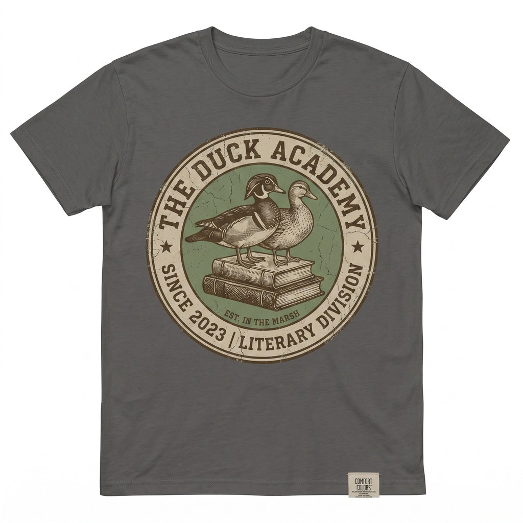 Retro Cute Reading Duck Graphic Vintage Book Lover Funny Farm Animal Aesthetic Gift Apparel Unisex TShirt
