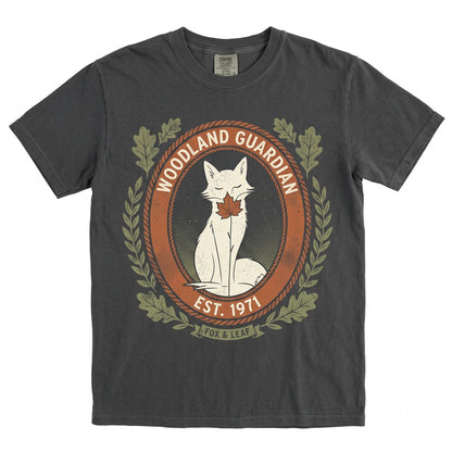 Autumn Fox Maple Leaf Graphic Woodland Animal Minimal Fall Nature Apparel Gift Unisex TShirt