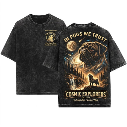 Vintage Retro Pug Howling Moon Graphic Gift Unisex Wash T-Shirt