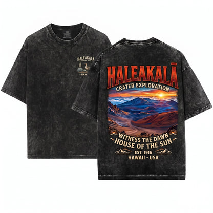 Haleakala National Park Vintage Hawaii Volcano Maui Sunset Landscape Tropical Adventure Travel Unisex Wash T-Shirt