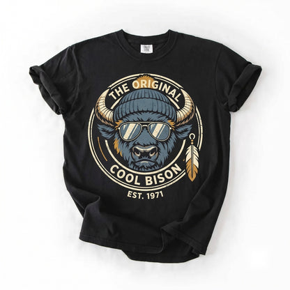Cool Funny Buffalo Sunglasses Beanie Graphic Retro Western Animal Casual Unisex TShirt