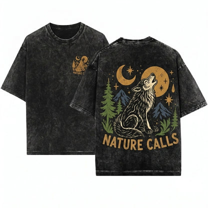 Vintage Howling Wolf Graphic Forest Wildlife Rustic Moonlit Nature Adventure Gift Unisex Wash T-Shirt