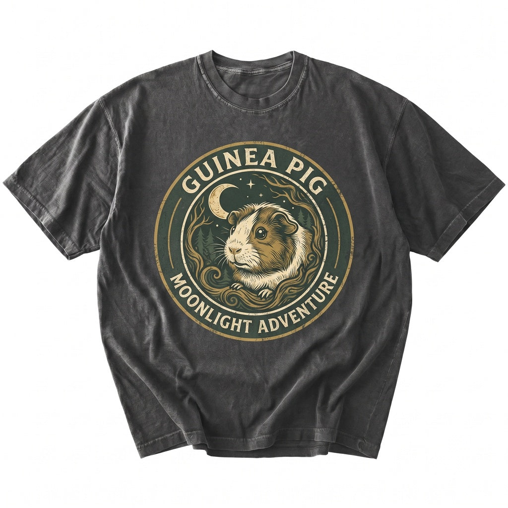 Guinea Pig Howling to the Moon Vintage 90s Retro Animal Graphic Gift Unisex TShirt