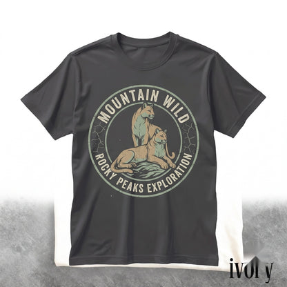 Vintage Classic Mountain Lion Cougar Graphic Wildlife Nature Western Animal Gift Unisex TShirt