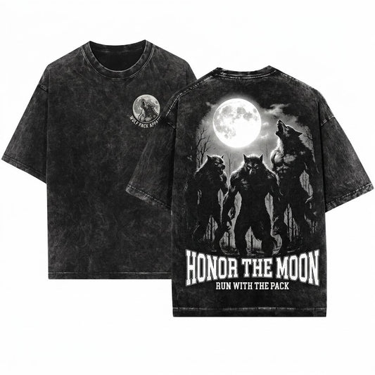 Werewolf Full Moon Howling Gothic Horror Halloween Creature Mythical Beast Dark Forest Art Unisex Wash T-Shirt
