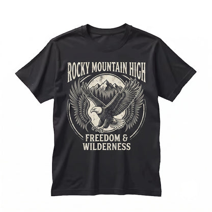 Vintage Bald Eagle Graphic American Wildlife Art Nature Lover Freedom Western Soaring Birds Gift Unisex TShirt
