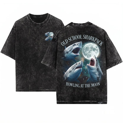 Retro Vintage 90s Y2k Great White Shark Howling at Moon Wildlife Graphic Unisex Wash T-Shirt