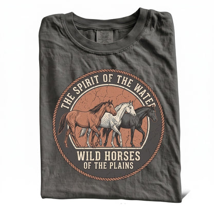 Vintage Wild Horse Graphic Rancher Nature Rustic Cowboy Apparel Apparel Equestrian Gift Unisex TShirt
