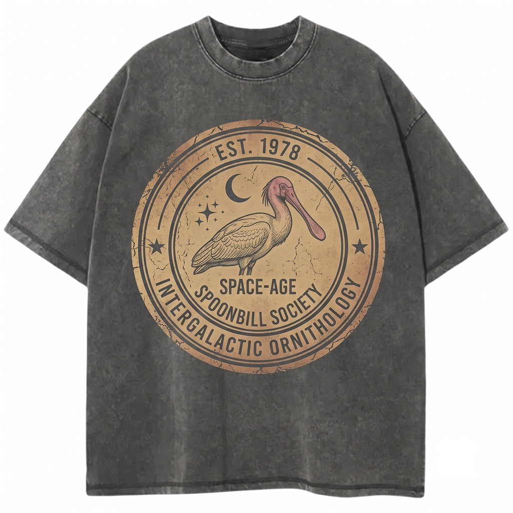 Vintage Three Roseate Spoonbill Moon Pink Bird Galaxy Retro Cosmic Graphic Birder Gift Space Animal Streetwear Unisex TShirt