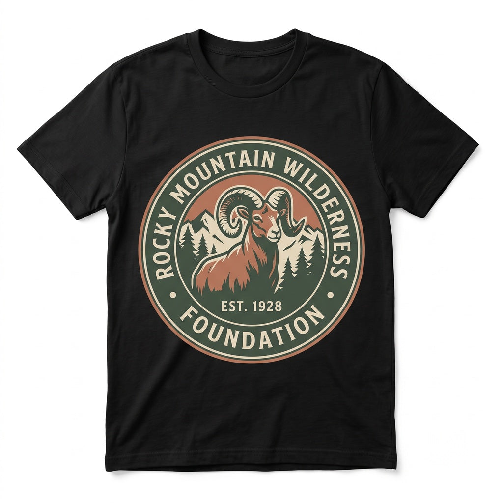 Vintage Pipe with Pocket Watch Design Classic Still Life Graphic Unisex TShirt