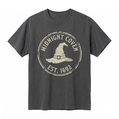 Full Moon Vintage Halloween Graphic Retro Spooky Fall Witchy Black Cat Gift Unisex TShirt