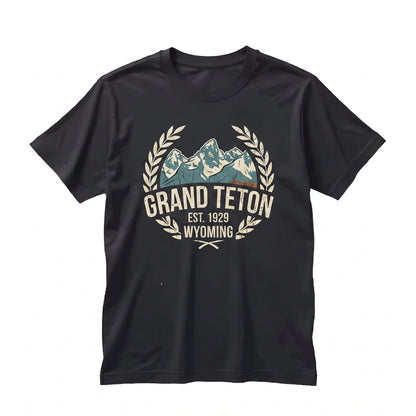 Grand Teton Wyoming National Park Vintage Retro US Travel Vacation Hiking Birthday Gift Unisex TShirt