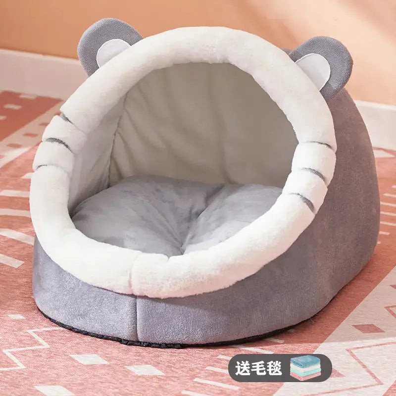 Winter-Ready Semi-Enclosed Cat Bed for All Seasons BabyFour